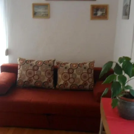 Apartament Ralje