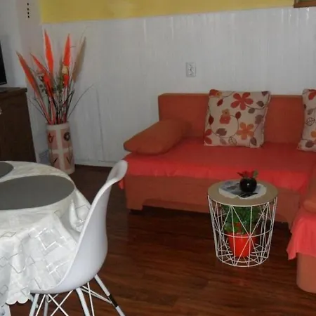 Apartament Ralje